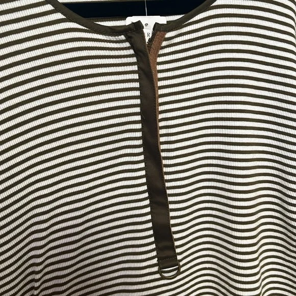 NWT Ralph Lauren Top - Picture 3 of 5